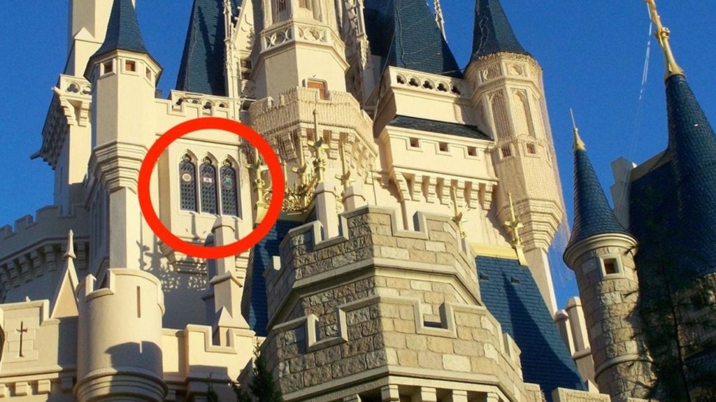 the cinderella castle suite la chambre de cendrillon au parc walt disney world resort 35c4ef1b6e4ebe53de4468793bbf2d03ba889181