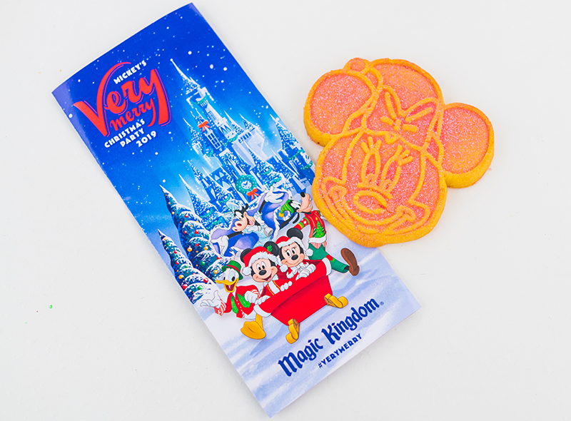 dessets mickeys very merry christmas party magic kingdom disney world 1001