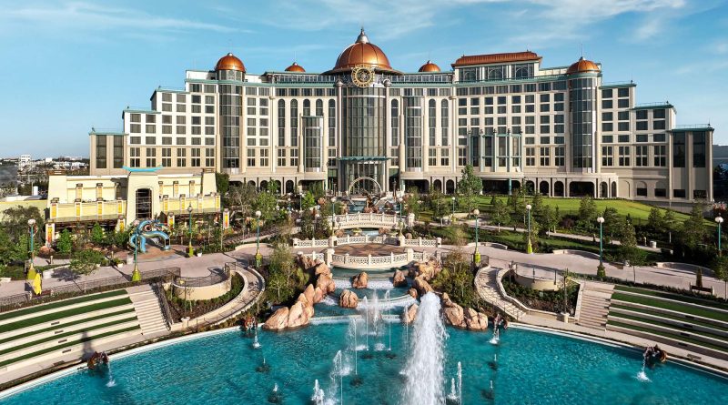 01 Universal Helios Grand Hotel a Loews Hotel Exterior