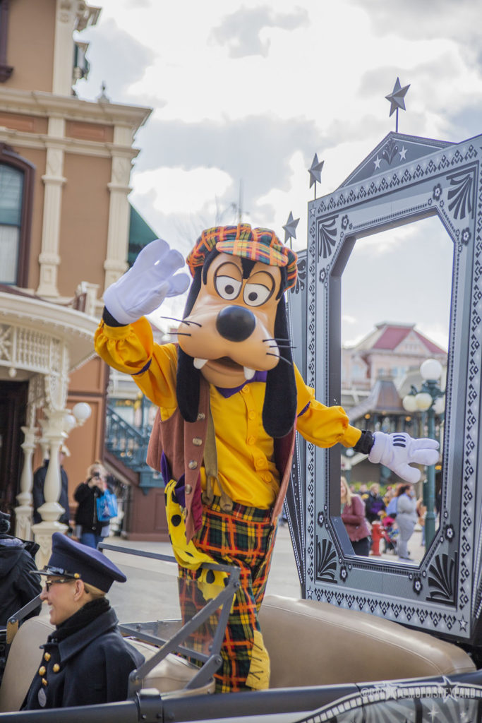 Disneyland Paris Dernier jour Last Day Parade Dingo Goofy 1