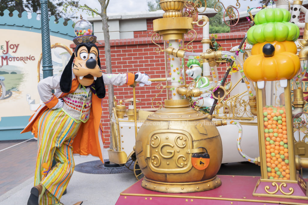 Disneyland Paris Halloween personnage Selfie Spot Dingo