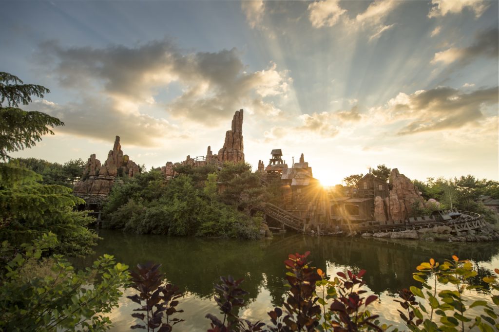 Frontierland 4 1