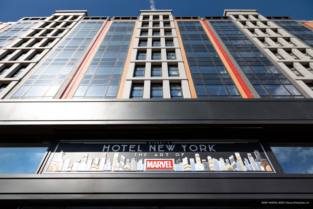 Disneys Hotel New York The Art of Marvel