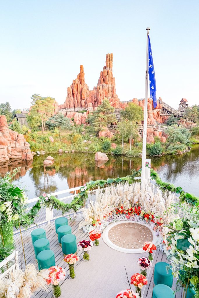 Mariage à Disneyland Paris Frontierland 09