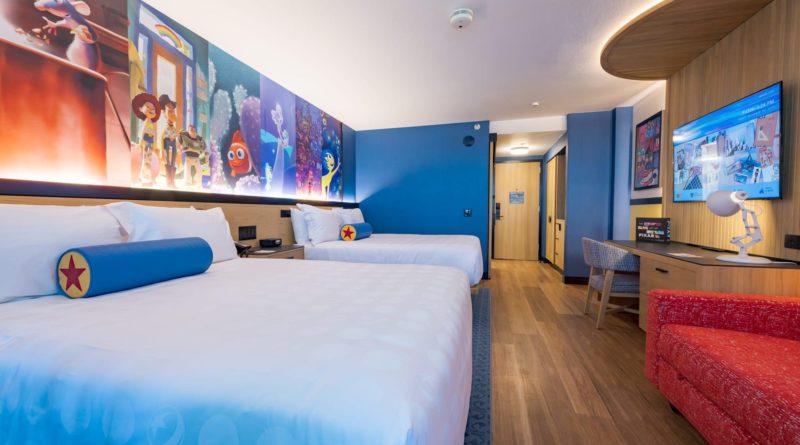 Hotel Pixar Palace Disneyland Californie CHAMBRE 03