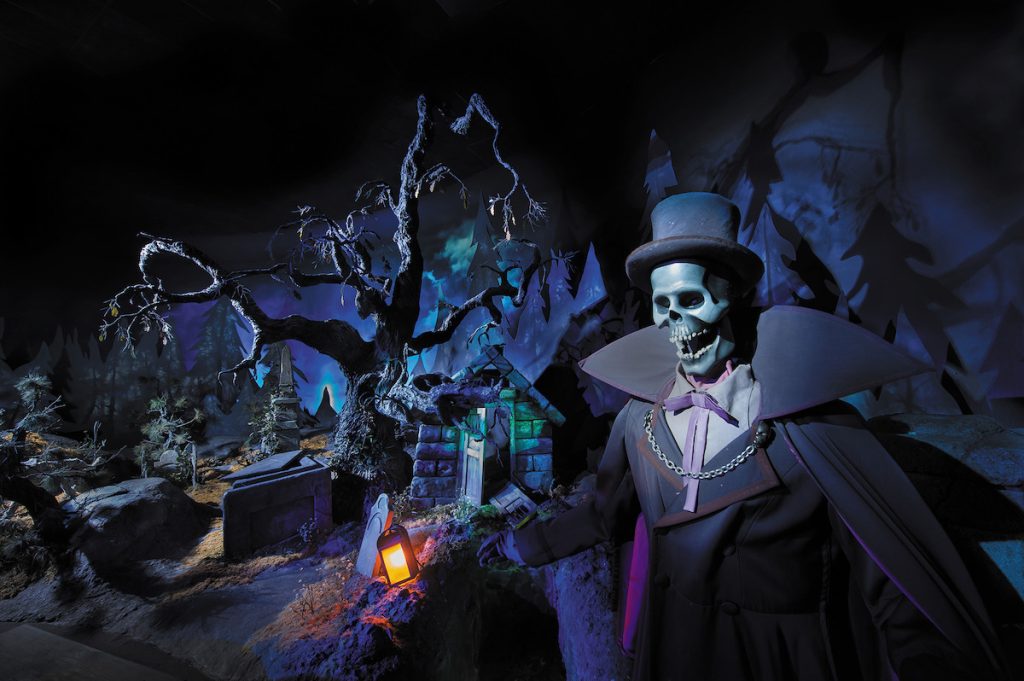 Disneyland paris Halloween 07