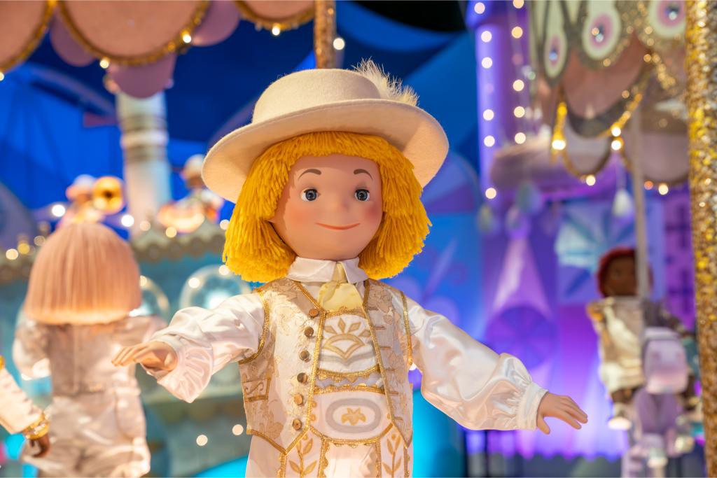 Its a Small World Disneyland Paris 1