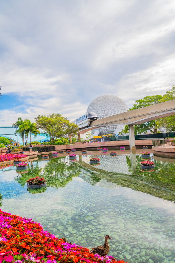 Walt Disney World EPCOT 01 min