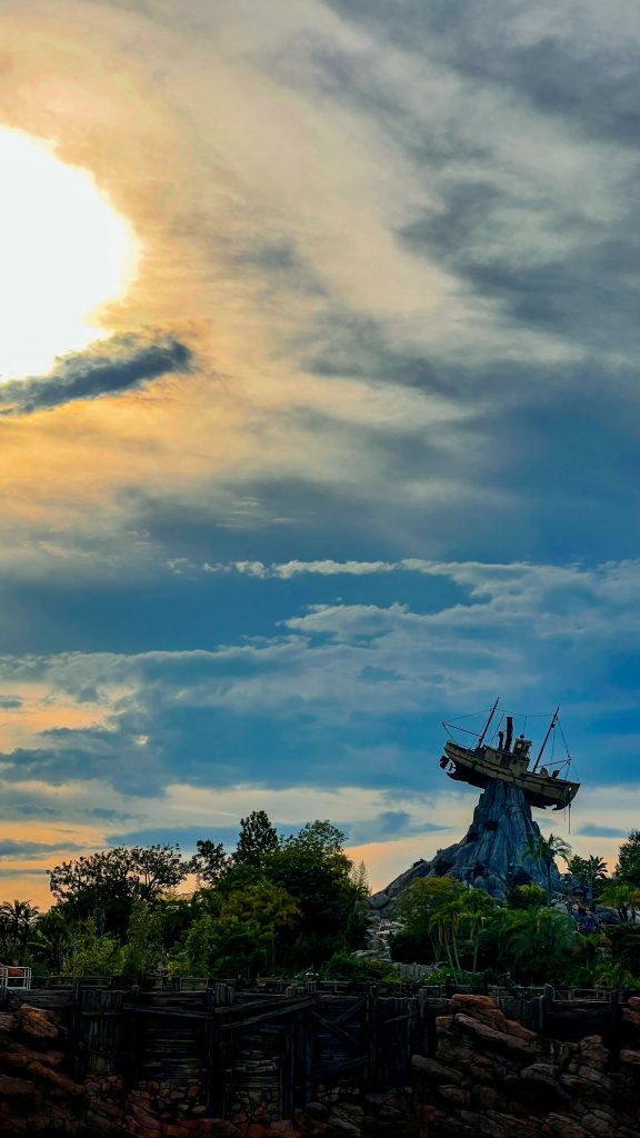 H2O Glow Typhoon Lagoon Landscape
sunset