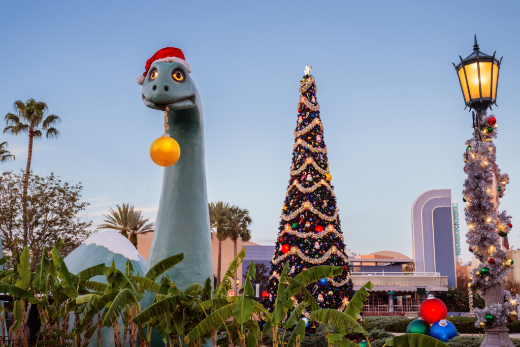 2025 Walt Disney World Holidays Disneys Hollywood Studios 1536x1024 1