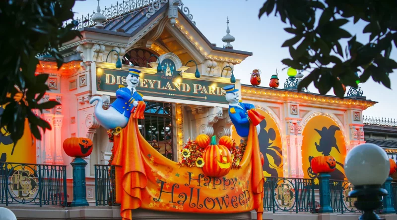 Disneyland paris Halloween 2025 04