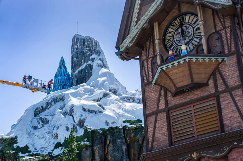 World of Frozen Land Reine des Neiges Disneyland Paris 03