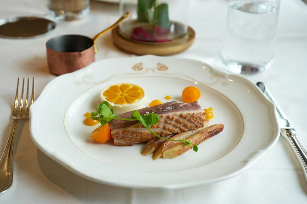 Menu La table des Lumieres Disneyland Hotel Paris 02