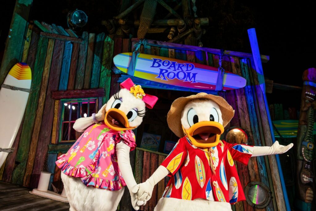 H2O Glow Typhoon Lagoon characters