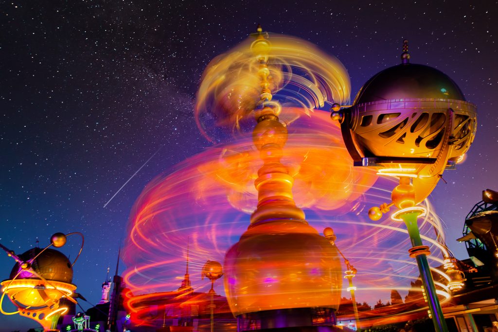 disneyland Paris attraction Orbitron