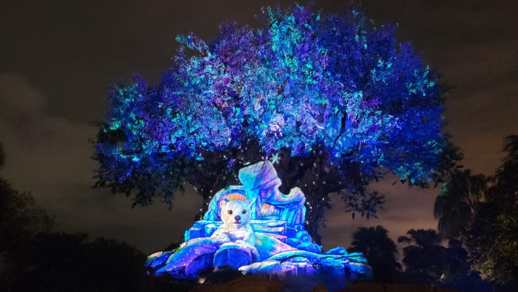 Walt Disney World Animal Kingdom Noel Show Tree of Life